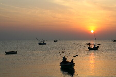 Sunset sunrise ocean photo