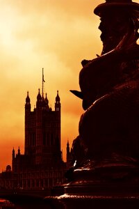 The river thames holidays history