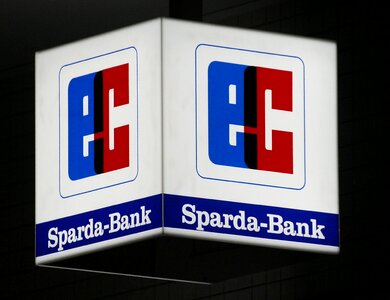 Ec sparda-bank neon photo