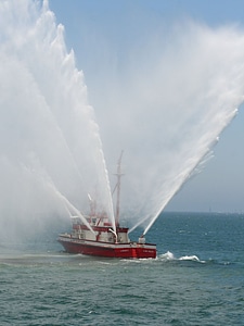 Ship harbor safety