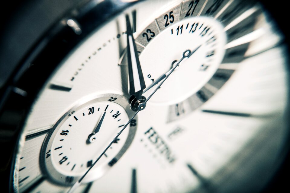 Hours minutes seconds