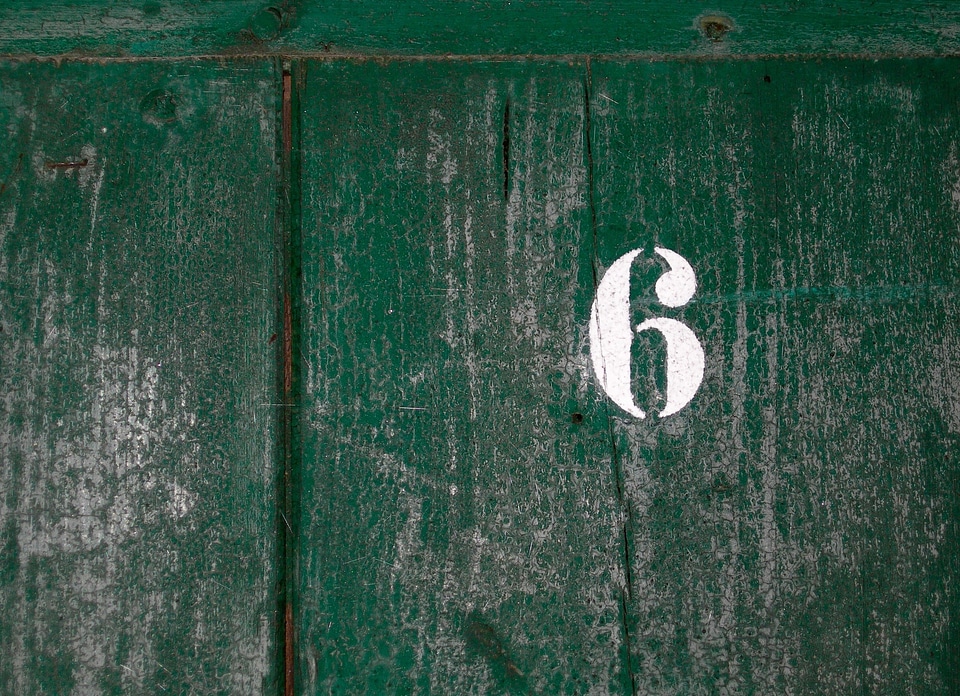 Wooden door door pay