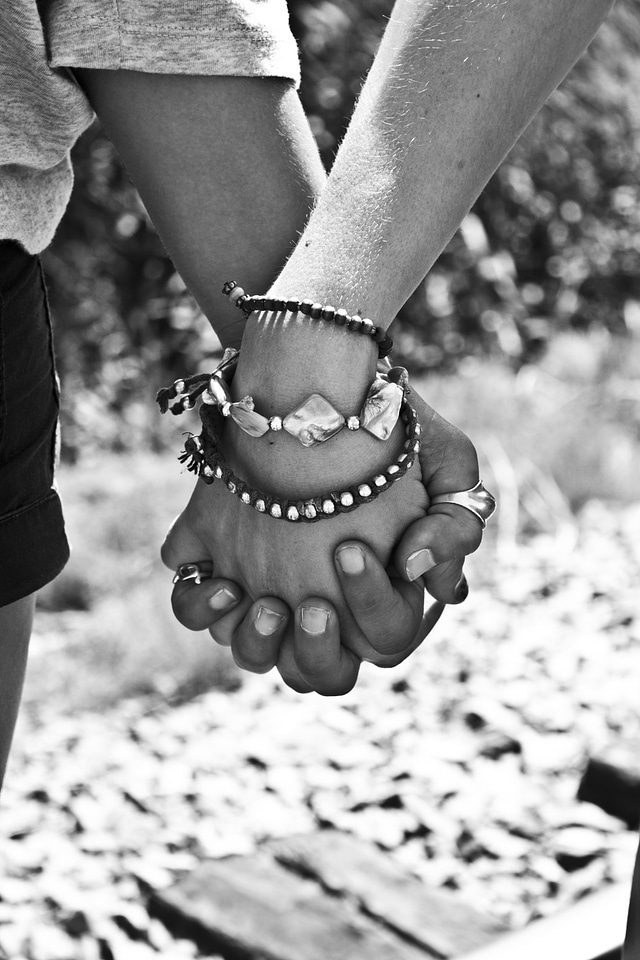 Holding together partnership