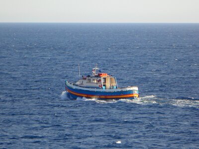 Colorful ship endless