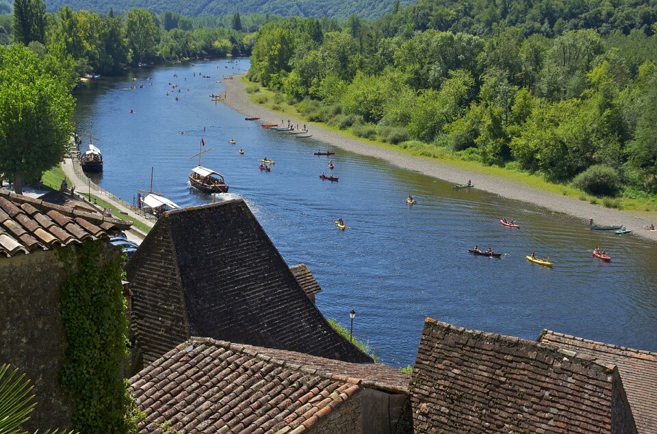 Water scenic boats photo