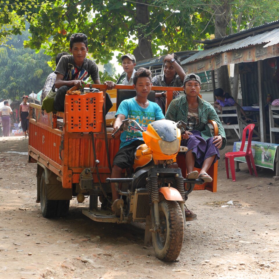 Boy transport motor transport