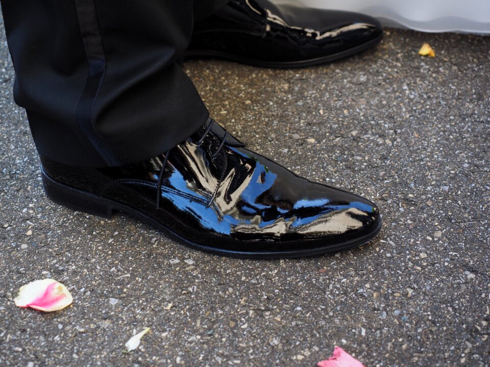 Wedding wedding shoes groom