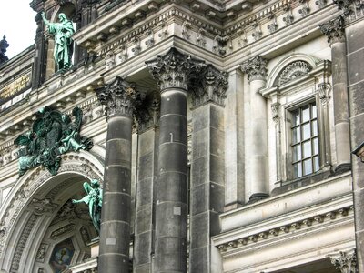 Places of interest building architecture
