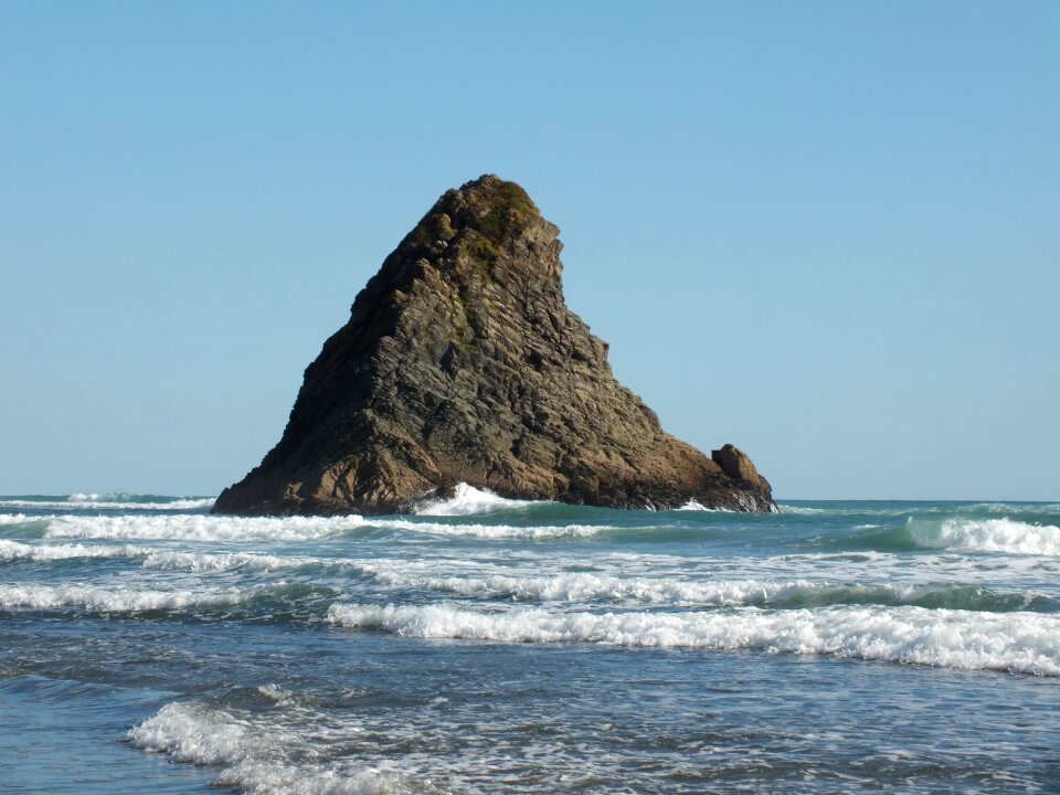 Rock new zealand sea photo