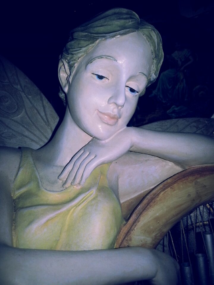 Statue creative artwork