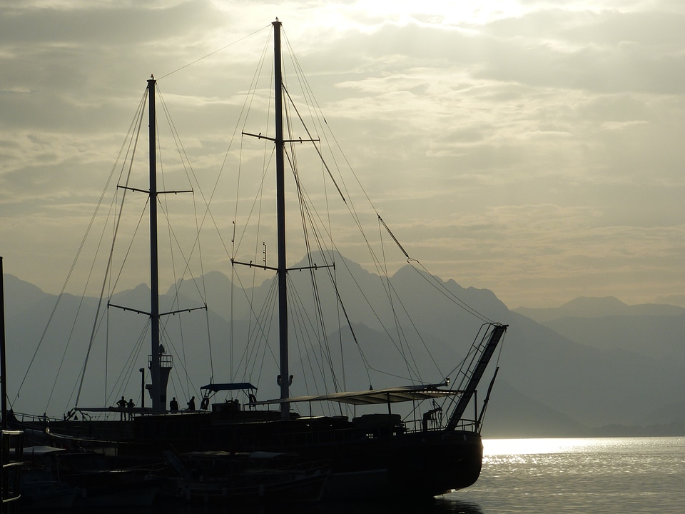 Sailing vessel sailing boat ship