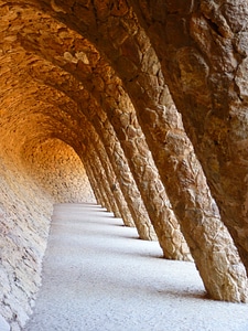 Gaudí portico de la lavandera barcelona