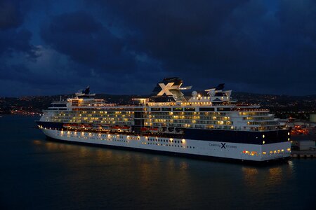 Port ship celebrity cruises photo