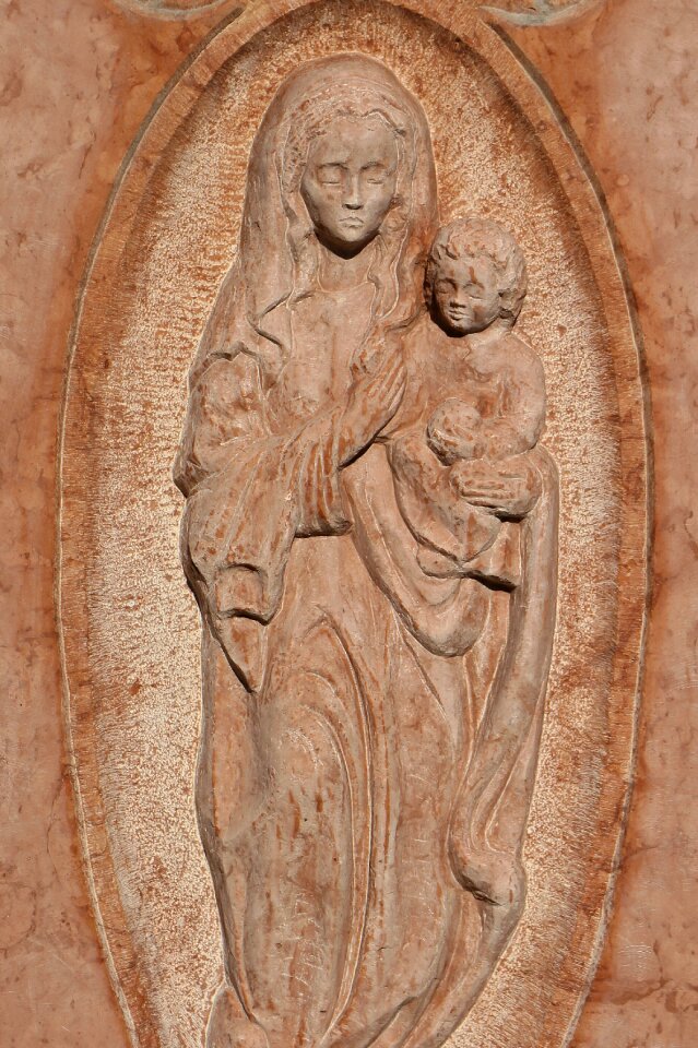 Figure stone stone sculpture