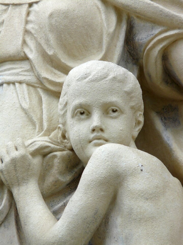 Figure gypsum white