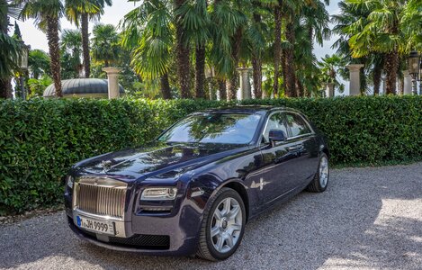 Design luxury vehicle