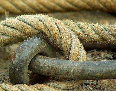 Ring boat port