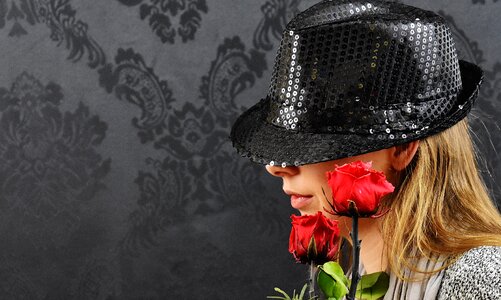 Mysterious fashion clothing