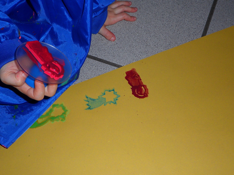 Children make your own itself made