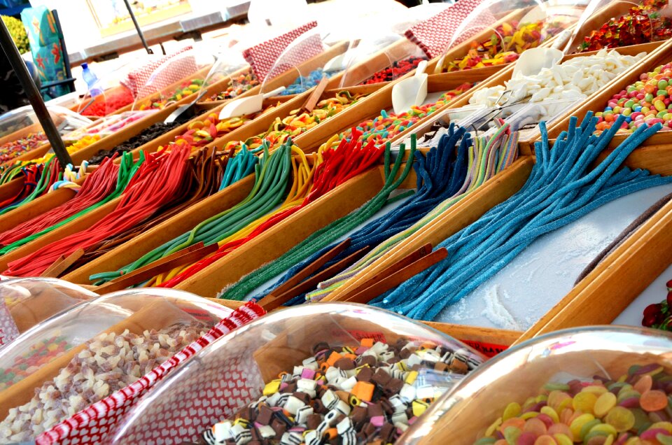 Market brand color