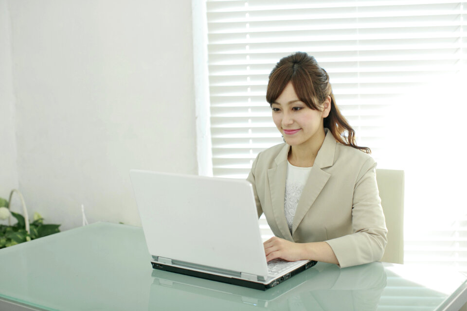 Business woman laptop computer
