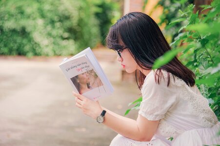 Woman girl reading book
