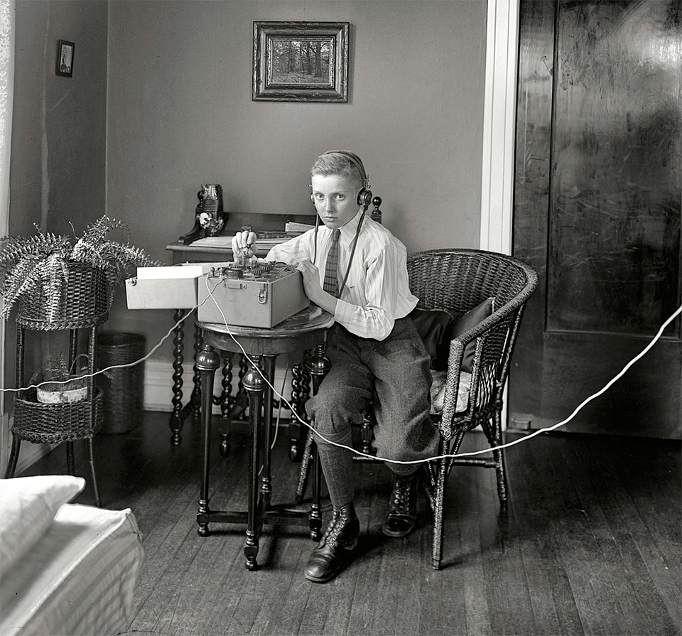 Black and white telegraph phone