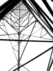 Strohm mast steel structure
