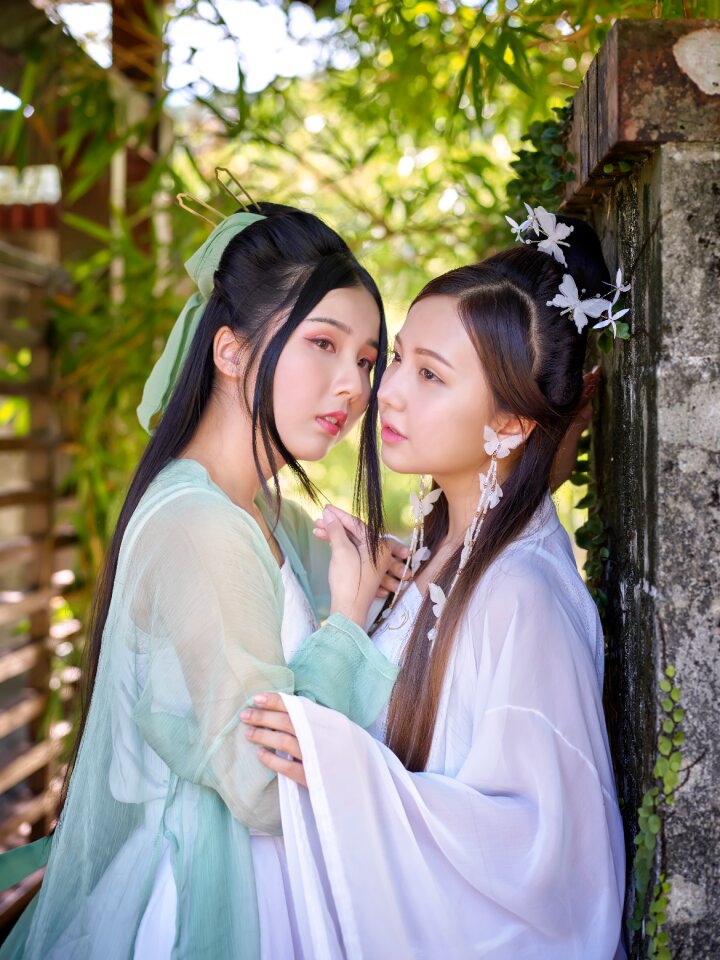 Women girls portrait