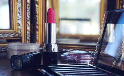 Cosmetics lipstick
