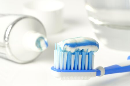 Toothbrush toothpaste