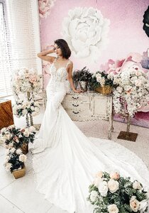 Wedding dress bride