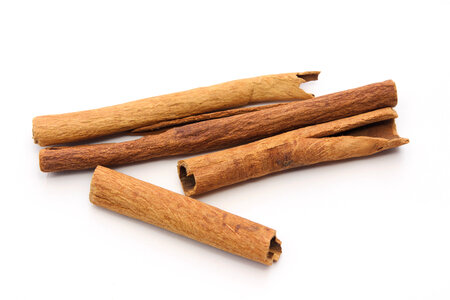 Cinnamon sticks photo