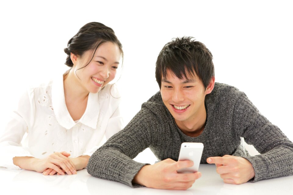 Couple smartphone