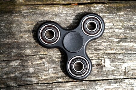Fidget spinner toy