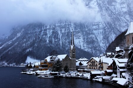 Hallstatt village winter