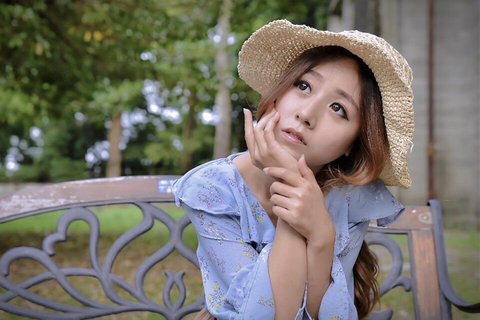 Woman girl portrait bench