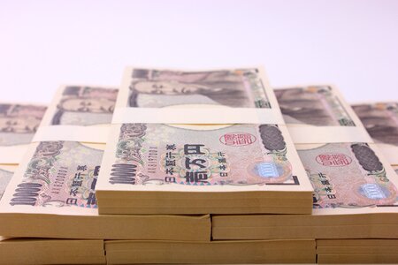 10000 yen notes