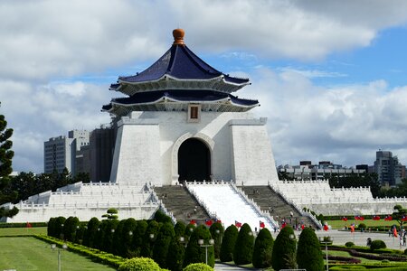 Chiang kai shek memorial hall photo