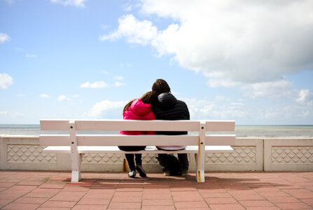 Couple bench photo