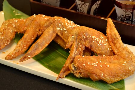 Deep fried chicken wings