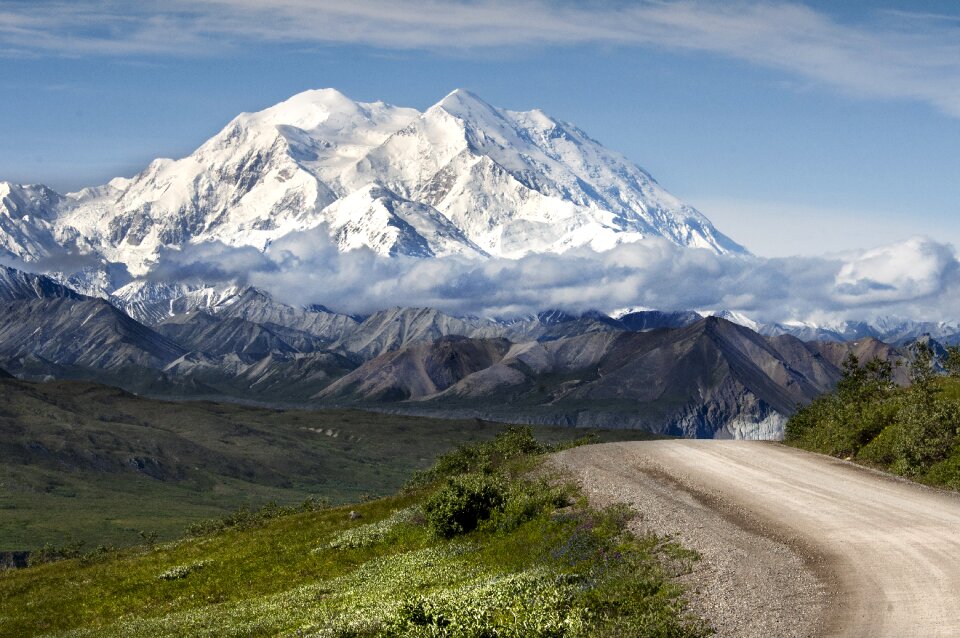 Denali mountain road