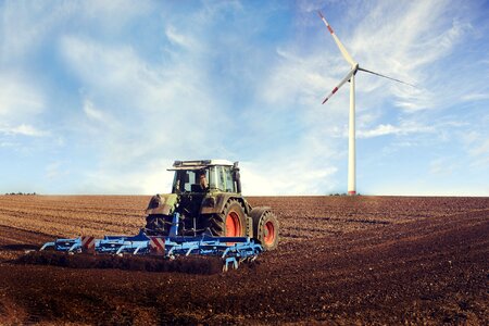 Field tractor wind power