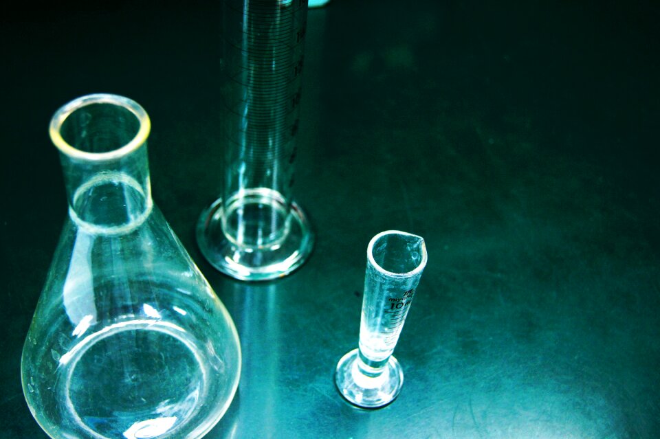 Laboratory equipment