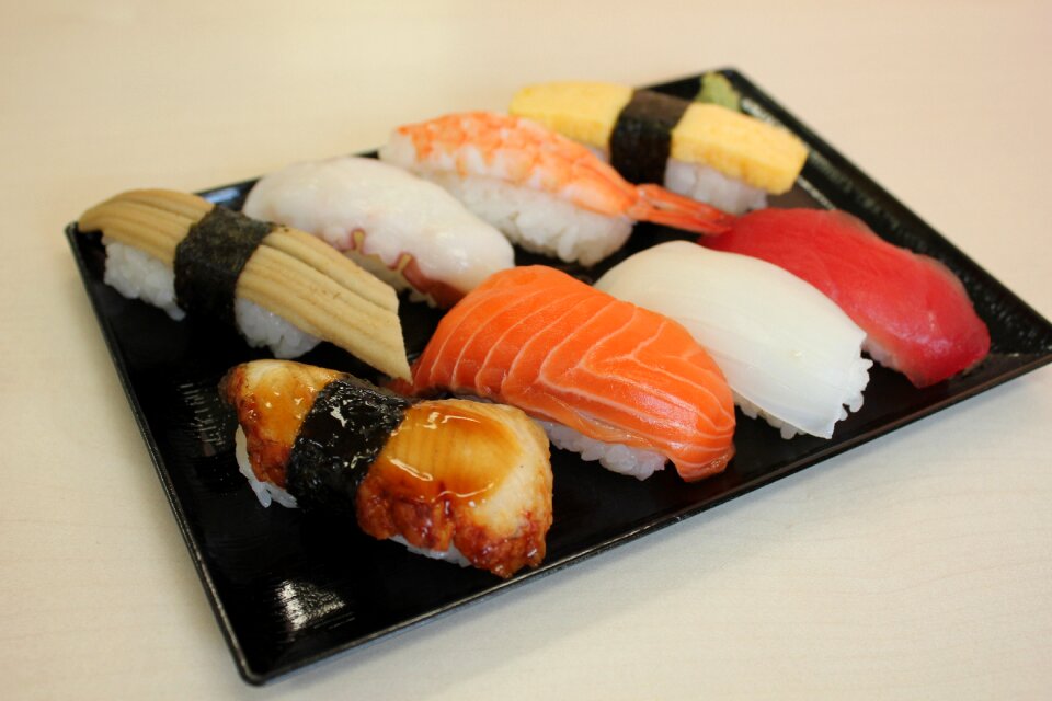 Nigiri sushi japanese food