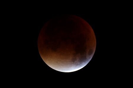 Total lunar eclipse photo