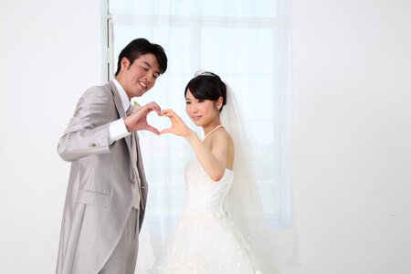 Wedding bride groom heart