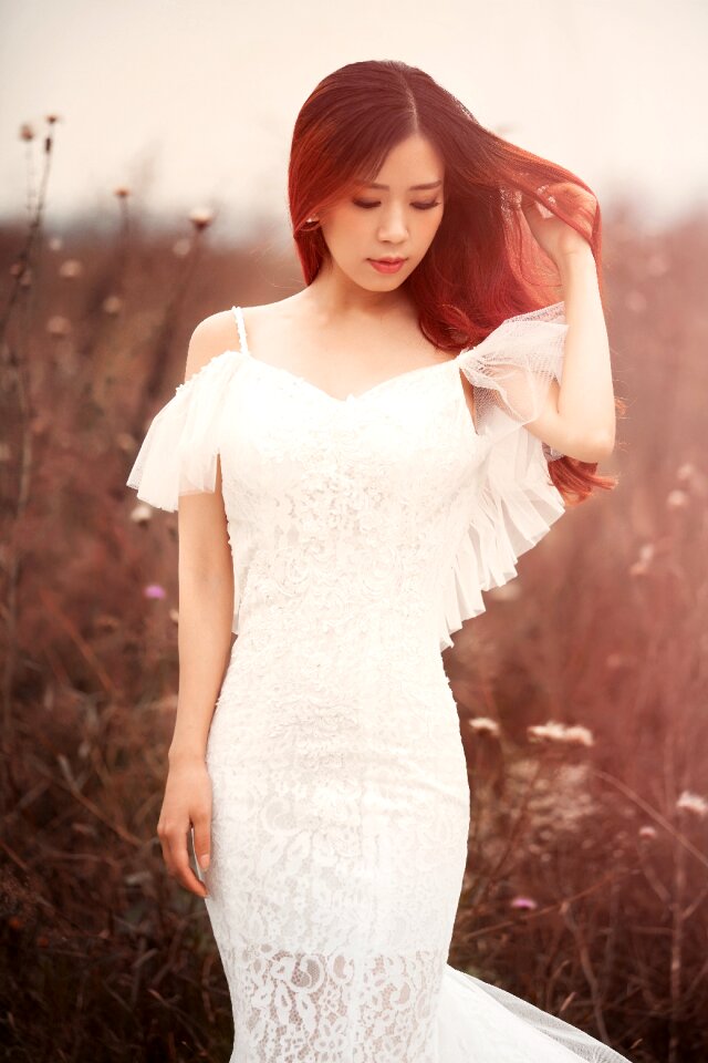 Wedding dress bride
