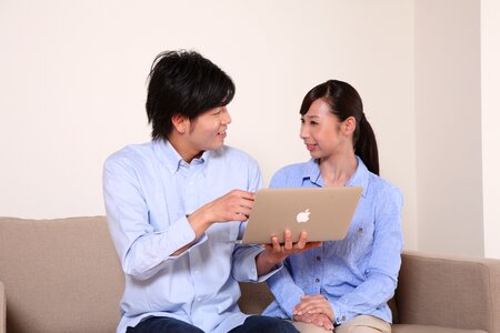 Couple laptop computer
