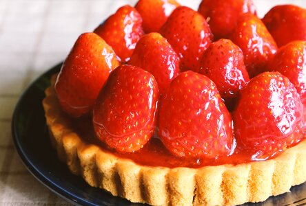 Strawberry tart sweet